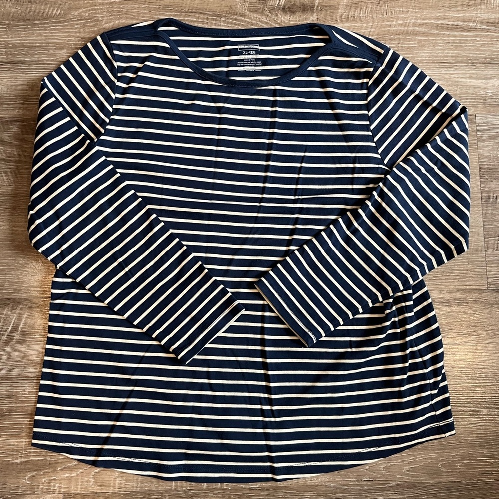 L.L. Bean Women’s XL Navy White Striped Supima Cotton Long Sleeve